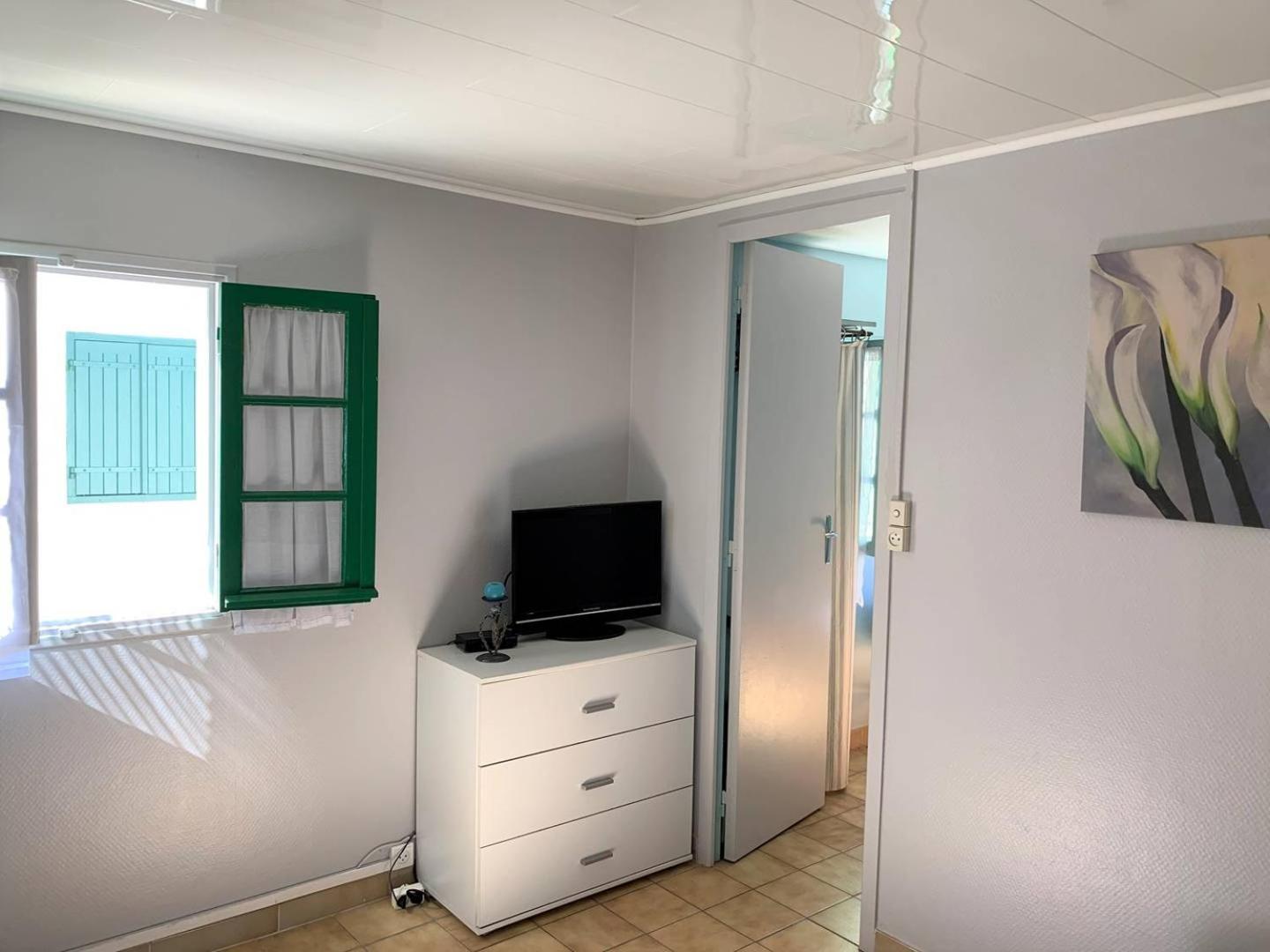 St Georges De Didonne - Agreable Petite Maison Avec Cour - 1 Chambre 圣乔治德蒂 外观 照片